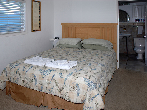 master bedroom queen with bathroom master bedroom queen with bathroom
