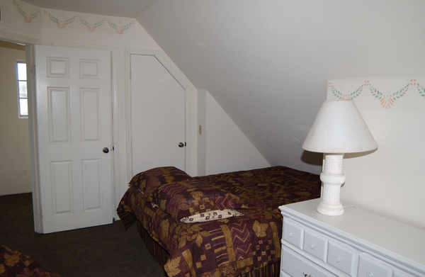 4th bedroom 2 fulls 4th bedroom 2 fulls