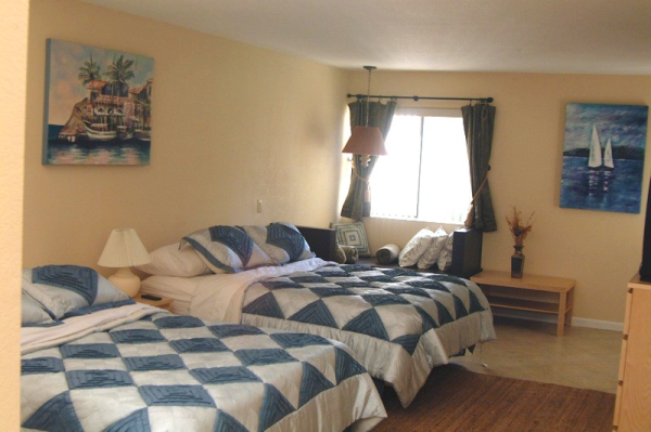 1st bedroom with 2 queens