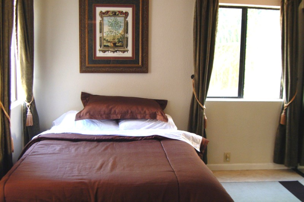 3rd bedroom with 2 queens