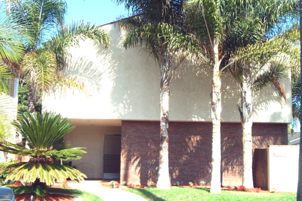 outside of building from Street